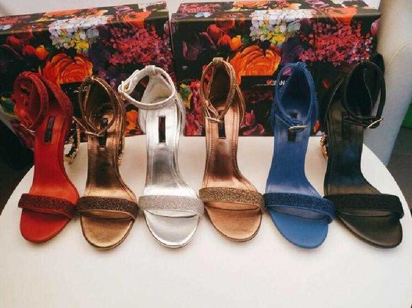 2022 women's sandals luxurys shoes gold buckle special-shaped heel sheepskin solid color sandals fashion open toe strappy women high he, Black
2022 women's sandals luxurys shoes gold buckle special-shaped heel sheepskin solid color sandals fashion open toe strappy women high he, Black