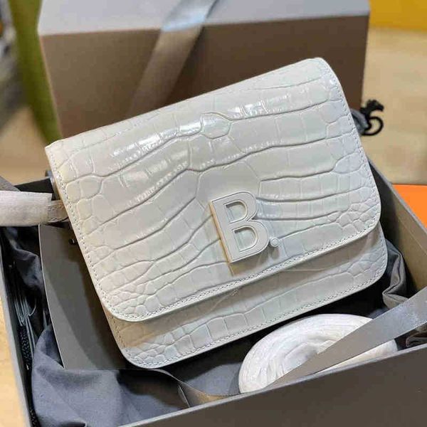 designer shoulder balencaigass bags pink cowhide 2022 women's bags crocodile b-shaped tofu hourglass single cross organ small square
designer shoulder balencaigass bags pink cowhide 2022 women's bags crocodile b-shaped tofu hourglass single cross organ small square