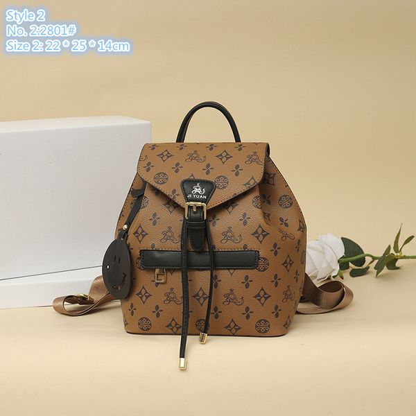 wholesale factory ladies shoulder bag 3 styles college style printed backpack street trend contrast leather handbag classic embossed plaid w
wholesale factory ladies shoulder bag 3 styles college style printed backpack street trend contrast leather handbag classic embossed plaid w