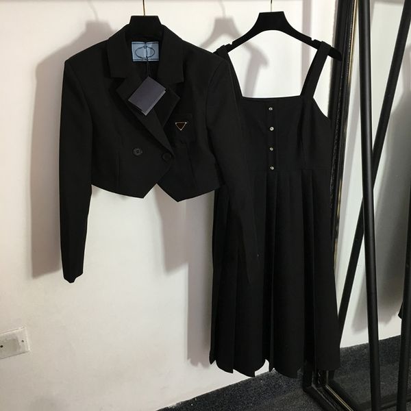 women jackets casual dresses luxury cardigan blazers coat black long sleeve female dresses set, Black;gray
women jackets casual dresses luxury cardigan blazers coat black long sleeve female dresses set, Black;gray