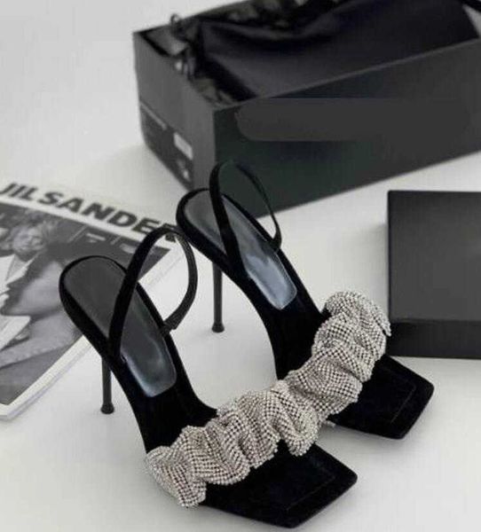 high-heeled shoe sandals shoes luxury designer style patent leather unique letter dress sexy, Black
high-heeled shoe sandals shoes luxury designer style patent leather unique letter dress sexy, Black