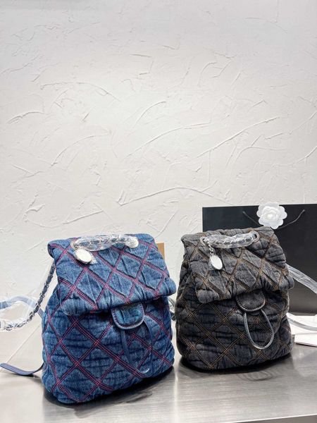 denim backpack designer shoulder bag luxury women handbag crossbody bag tote purse autumn winter 2022 gift box packaging in 2 colors
denim backpack designer shoulder bag luxury women handbag crossbody bag tote purse autumn winter 2022 gift box packaging in 2 colors