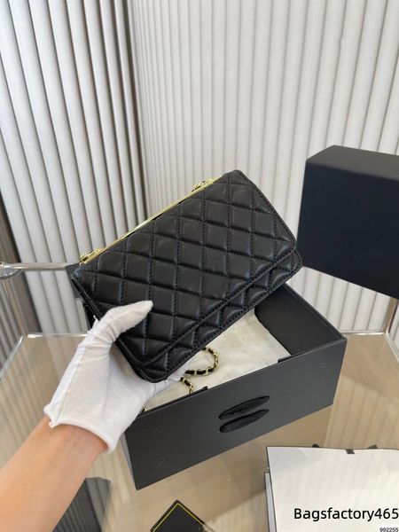 22b classical trendy cc woc flap bag steel carved light gold buckle sheepskin black genuine leather diamond lattice luxury shoulder crossbod
22b classical trendy cc woc flap bag steel carved light gold buckle sheepskin black genuine leather diamond lattice luxury shoulder crossbod