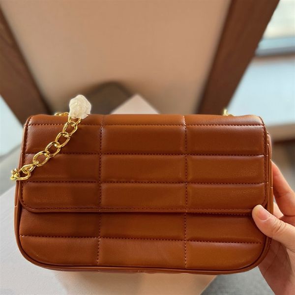 women designer shoulder bag matelasse monochrome goatskin flap bag france paris brand sheepskin leather handbags lady lisa chain strap cross
women designer shoulder bag matelasse monochrome goatskin flap bag france paris brand sheepskin leather handbags lady lisa chain strap cross