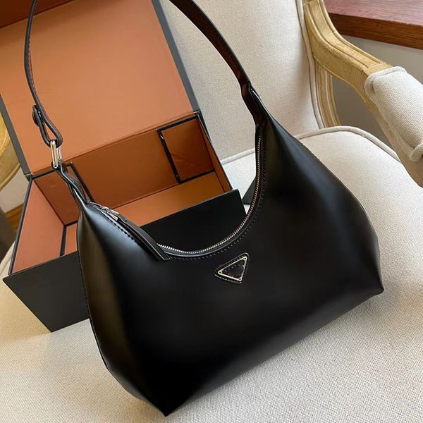 brand women cleo handbags leather shoulder bag classic underarm hobo bags fashion lady purses crescent bag purse
brand women cleo handbags leather shoulder bag classic underarm hobo bags fashion lady purses crescent bag purse