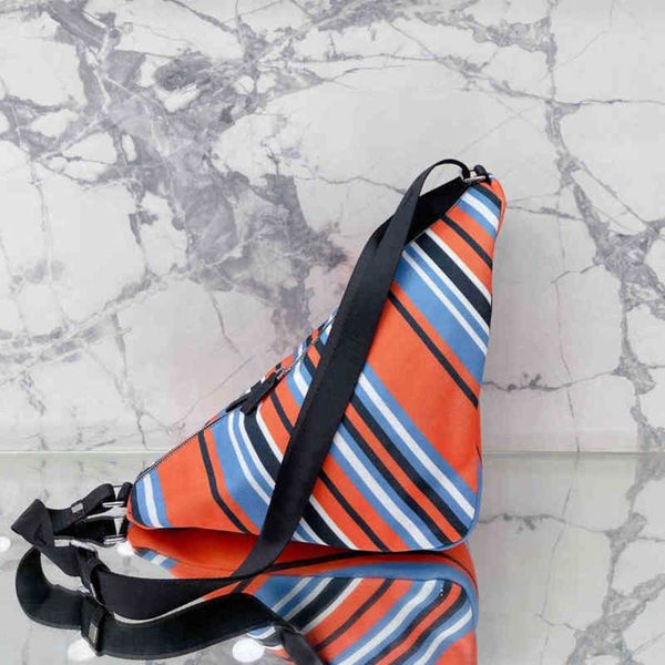 shopping bags triangle shape stereo sports bag designers shoulder bags high capacity crossbody woman's handbags 220704
shopping bags triangle shape stereo sports bag designers shoulder bags high capacity crossbody woman's handbags 220704