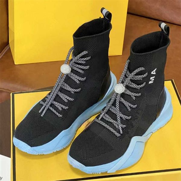 casual shoes knitted elastic flat bottom sock martin boots for women in autumn winter of 2022 new style f lovers' fashionable and versa, Black 
casual shoes knitted elastic flat bottom sock martin boots for women in autumn winter of 2022 new style f lovers' fashionable and versa, Black