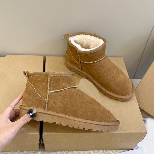 designer boots classic women's snow boot fashion warm boots latest fashion sheepskin cowhide leather long wool boots size 35-40 withou, Black
designer boots classic women's snow boot fashion warm boots latest fashion sheepskin cowhide leather long wool boots size 35-40 withou, Black