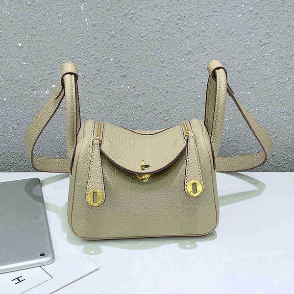 designers women handbags herms bags 2022 leather mini doctor shoulder pillow wome
designers women handbags herms bags 2022 leather mini doctor shoulder pillow wome