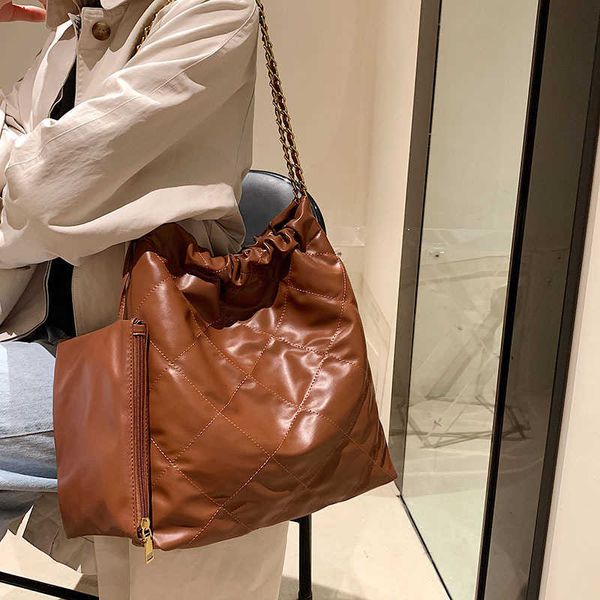 small fragrance tote bag portable simple fashion large capacity outdoor commuter shoulder, Silver
small fragrance tote bag portable simple fashion large capacity outdoor commuter shoulder, Silver