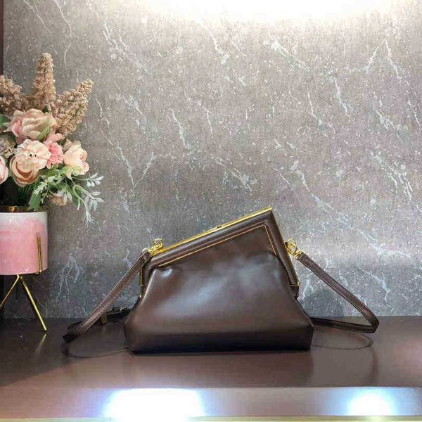 designer first handbags women bag metal wrapped dinner single shoulder messenger rph3
designer first handbags women bag metal wrapped dinner single shoulder messenger rph3
