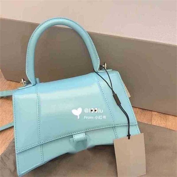 bag balencaigass hourglass designer bag shows ballista white and summer blue handbag
bag balencaigass hourglass designer bag shows ballista white and summer blue handbag