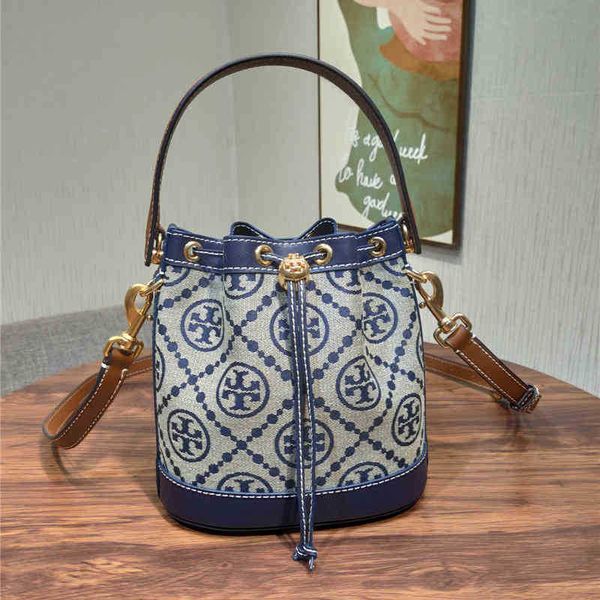 bags luxury torys designer handbags bag drawstring bucket canvas collage leather handbag single shoulder messenger fashion women's
bags luxury torys designer handbags bag drawstring bucket canvas collage leather handbag single shoulder messenger fashion women's