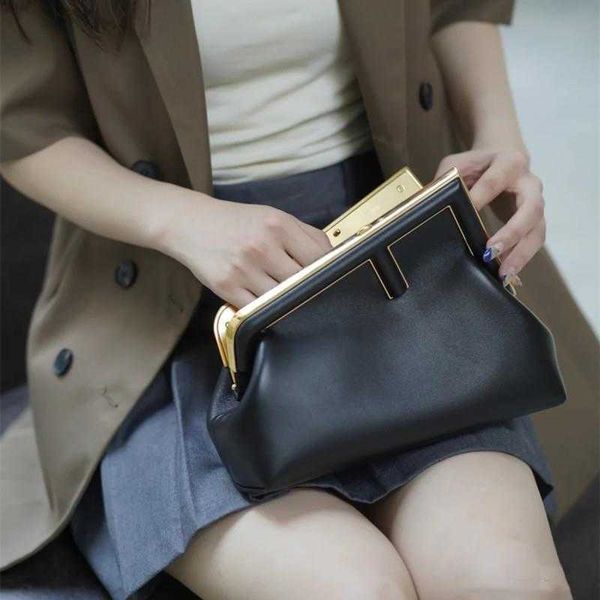 designer first handbags women bag metal wrapped dinner single shoulder messenger 0er5 zz 48ix
designer first handbags women bag metal wrapped dinner single shoulder messenger 0er5 zz 48ix