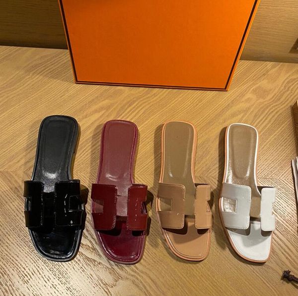 2022 classic brand sandal slippers for girls genuine leather summer women flat slipper candy color green orange black rose with box 35-42
2022 classic brand sandal slippers for girls genuine leather summer women flat slipper candy color green orange black rose with box 35-42