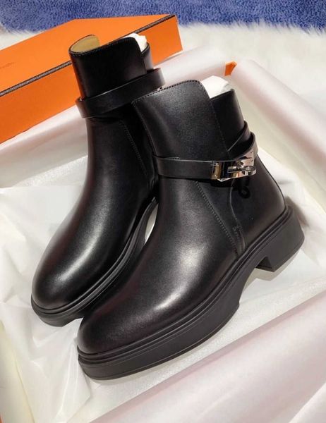 

2022 women 's ankle boots lady booty elegant winter kelly lock buckles black calf leather knight booties martin fashion women combat