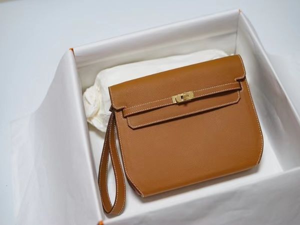 designer woman bags new depeches25 epsom leather handbag handcrafted chic fashion messenger bag men luxury one-shoulder cross-body hand-held
designer woman bags new depeches25 epsom leather handbag handcrafted chic fashion messenger bag men luxury one-shoulder cross-body hand-held