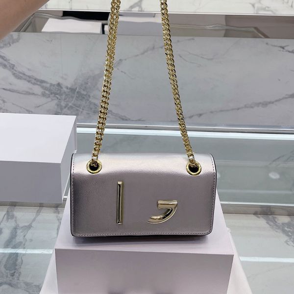 chain crossbody bag flap messenger bags women handbag purse fashion metal letter plain style magnetic hasp clutch wallets
chain crossbody bag flap messenger bags women handbag purse fashion metal letter plain style magnetic hasp clutch wallets