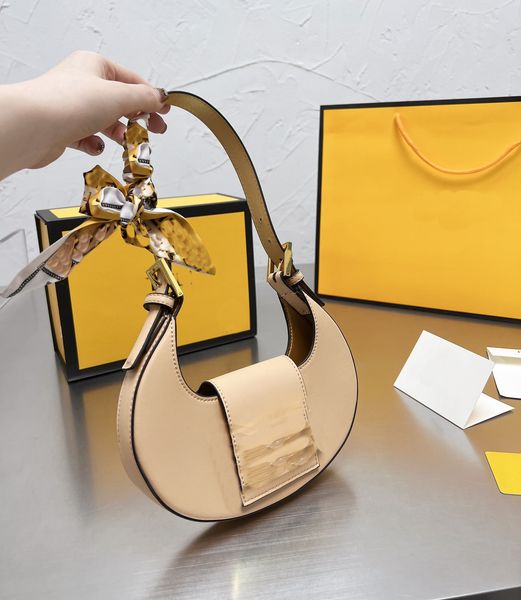 women mini half moon purse shoulder bags small size 23x3x10cm cool black handbags totes khaki hobos real leather phone brand come with scarf
women mini half moon purse shoulder bags small size 23x3x10cm cool black handbags totes khaki hobos real leather phone brand come with scarf