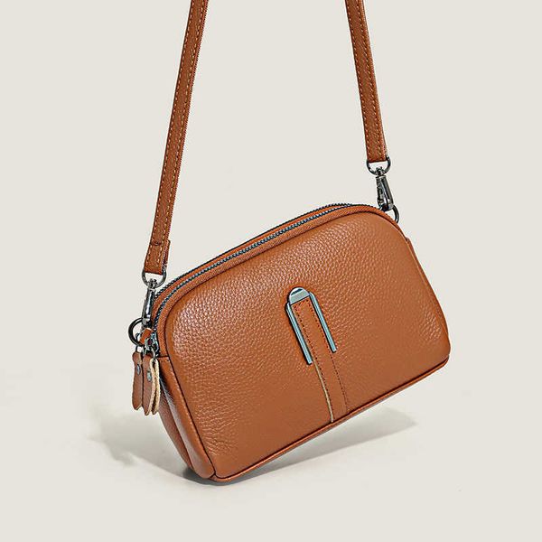 cowhide soft leather bag on the first layer small square simple and versatile summer mobile phone satchel, Silver
cowhide soft leather bag on the first layer small square simple and versatile summer mobile phone satchel, Silver