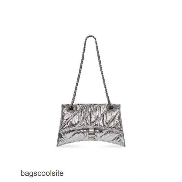 2023 bag bags b-shaped shoulder crush balencigas hourglass 22 autumn winter designer old chain one handbags diagonal women 25cm
2023 bag bags b-shaped shoulder crush balencigas hourglass 22 autumn winter designer old chain one handbags diagonal women 25cm