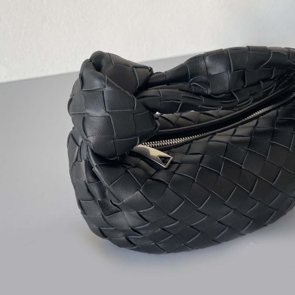 original edition luxury designer genuine leather bag totes hand party handbag knotted handle clutch letter print baguette fashion wallet pur
original edition luxury designer genuine leather bag totes hand party handbag knotted handle clutch letter print baguette fashion wallet pur