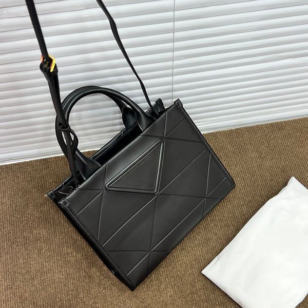 french womens calfskin deltoid tote bags with strap crossbody shoulder jumb multi pochette suitcase luxury designer outdoor handbags 28x22x9
french womens calfskin deltoid tote bags with strap crossbody shoulder jumb multi pochette suitcase luxury designer outdoor handbags 28x22x9