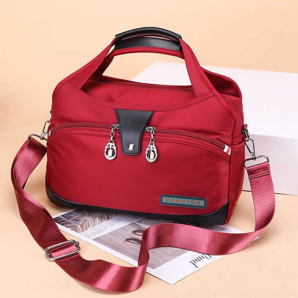 fashion light oxford cloth korean version leisure large capacity anti splash travel shopping portable one shoulder messenger bag, Silver
fashion light oxford cloth korean version leisure large capacity anti splash travel shopping portable one shoulder messenger bag, Silver