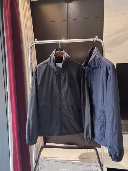 men's jackets new style men thin embroidery casual hooded stand collar jacket coat in autumn 2022, Black;brown
men's jackets new style men thin embroidery casual hooded stand collar jacket coat in autumn 2022, Black;brown