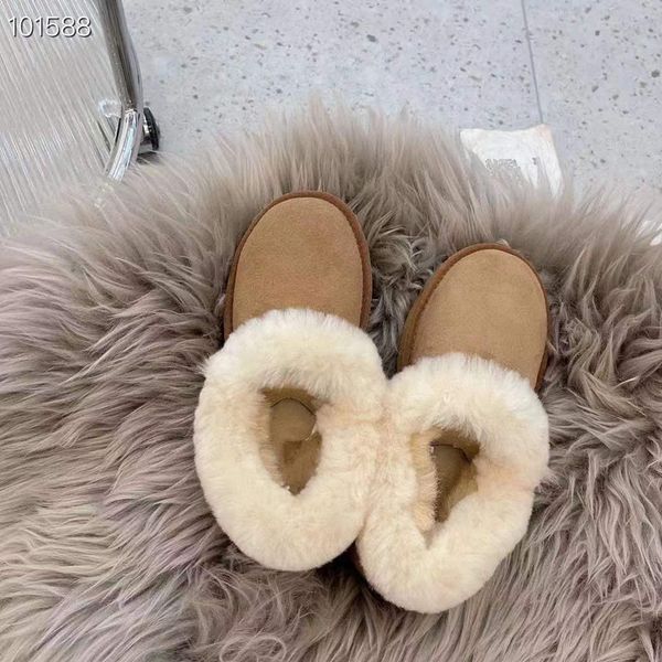 2022 women ultra mini snow boots slipper winter new popular ankle sheepskin fur plush keep warm boots with card dustbag us4-12 wgg beautiful, Black
2022 women ultra mini snow boots slipper winter new popular ankle sheepskin fur plush keep warm boots with card dustbag us4-12 wgg beautiful, Black