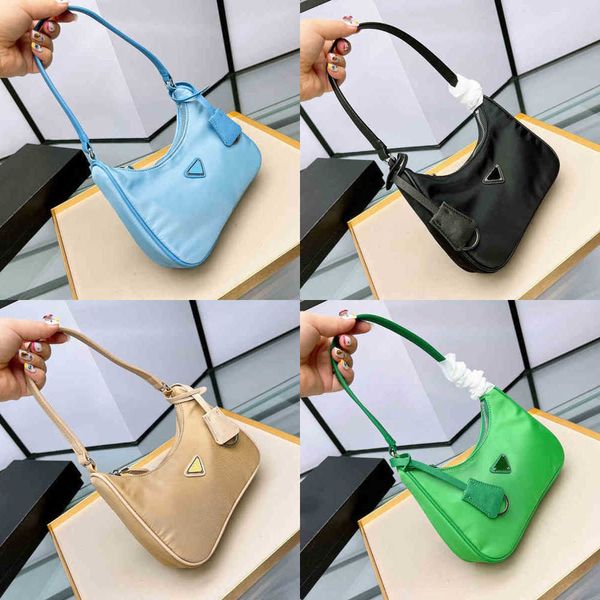 shopping bags hobo shoulder bags metal triangle crossbody handbag tote designer luxury wallets for evening party 220818
shopping bags hobo shoulder bags metal triangle crossbody handbag tote designer luxury wallets for evening party 220818