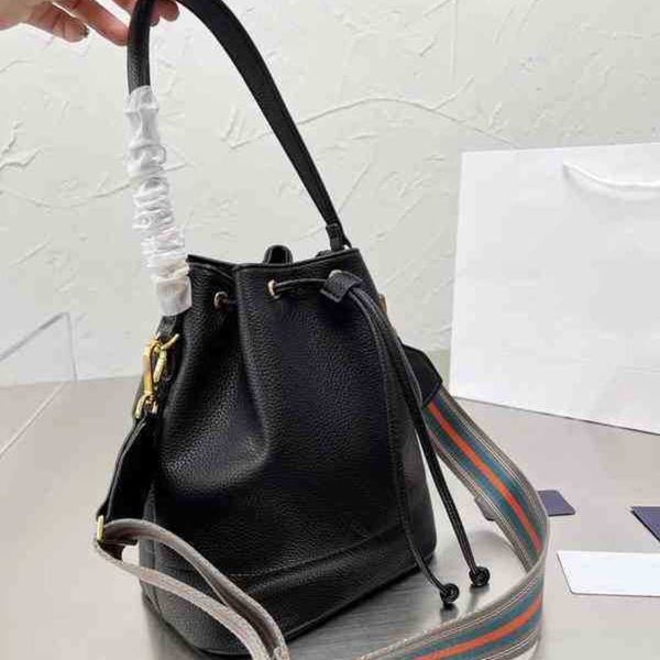 shopping bags bags tote women luxury brand bucket bag large capacity handbag shoulder leather designer crossbody female purses 220303
shopping bags bags tote women luxury brand bucket bag large capacity handbag shoulder leather designer crossbody female purses 220303