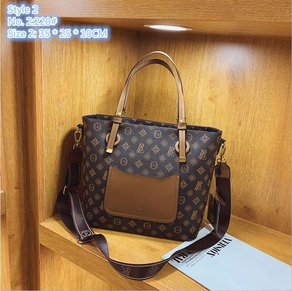 wholesale factory ladies shoulder bags 2 elegant fashion printed handbag large capacity multifunctional leather tote bag sweet ribbon fashio
wholesale factory ladies shoulder bags 2 elegant fashion printed handbag large capacity multifunctional leather tote bag sweet ribbon fashio