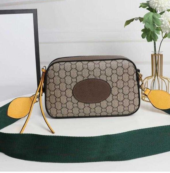 designer 2022 crossbody bag canvas handbag purse fashion letter camera bags genuine leather patchwork striped shoulder strap zipped clutch h
designer 2022 crossbody bag canvas handbag purse fashion letter camera bags genuine leather patchwork striped shoulder strap zipped clutch h