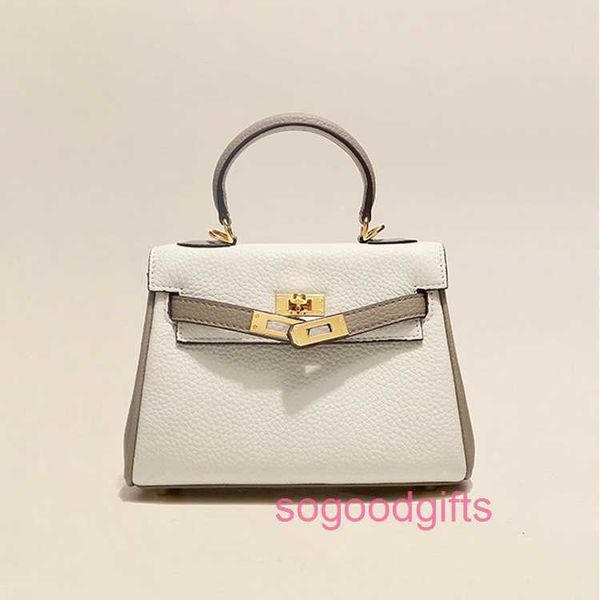 designer herme bags kely women's handbags luxury genuine leather women's bag color matching mini bag 2022 new litchi pattern messe
designer herme bags kely women's handbags luxury genuine leather women's bag color matching mini bag 2022 new litchi pattern messe
