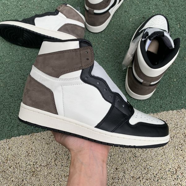 with box 1 1s mens basketball shoes dark mocha sail black men women trainers sports sneakers 555088-105 og quality 36-47
with box 1 1s mens basketball shoes dark mocha sail black men women trainers sports sneakers 555088-105 og quality 36-47