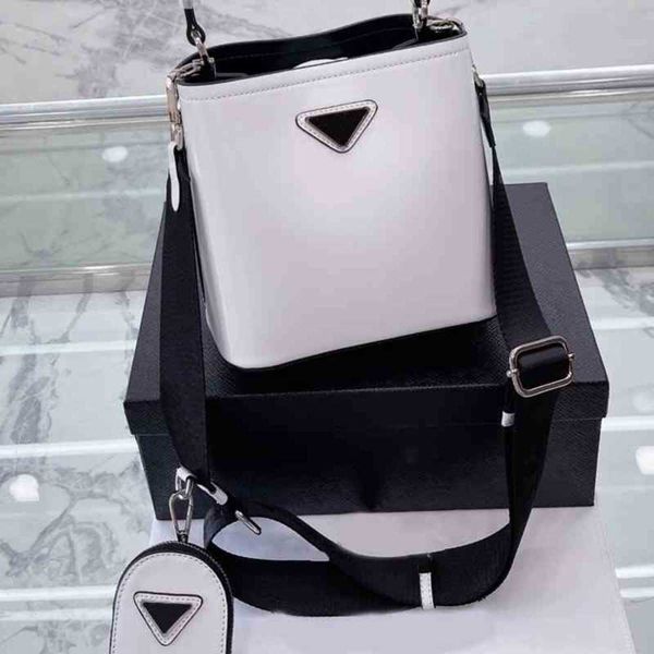 shopping bags 3 in 1 bucket women fashion handbag solid color shoulder bags leather designer crossbody female purses 220414
shopping bags 3 in 1 bucket women fashion handbag solid color shoulder bags leather designer crossbody female purses 220414