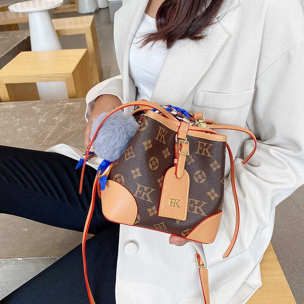 fk bag fashion versatile mini bucket ins drawstring one shoulder crossbody, Silver
fk bag fashion versatile mini bucket ins drawstring one shoulder crossbody, Silver