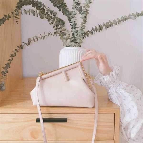designer first handbags handbag dumpling bag womens single shoulder messenger dinner first hand wan aq49
designer first handbags handbag dumpling bag womens single shoulder messenger dinner first hand wan aq49