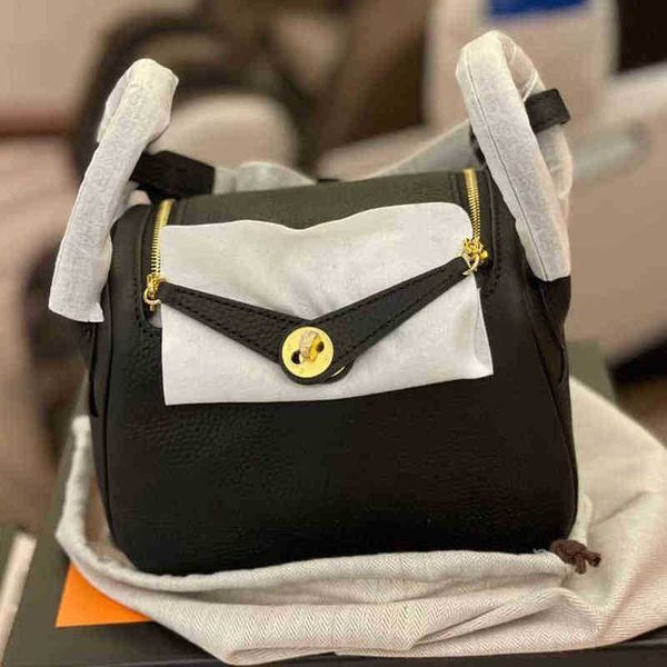 designers women handbags herms bags imported thread cowhide hand sewn classic doctor portable shoulder women's
designers women handbags herms bags imported thread cowhide hand sewn classic doctor portable shoulder women's