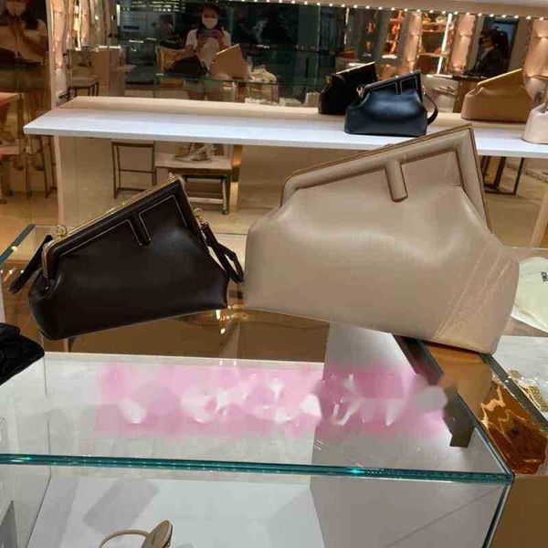 designer first handbags womens bag new small lamb skin soft detachable shoulder strap messenger
designer first handbags womens bag new small lamb skin soft detachable shoulder strap messenger