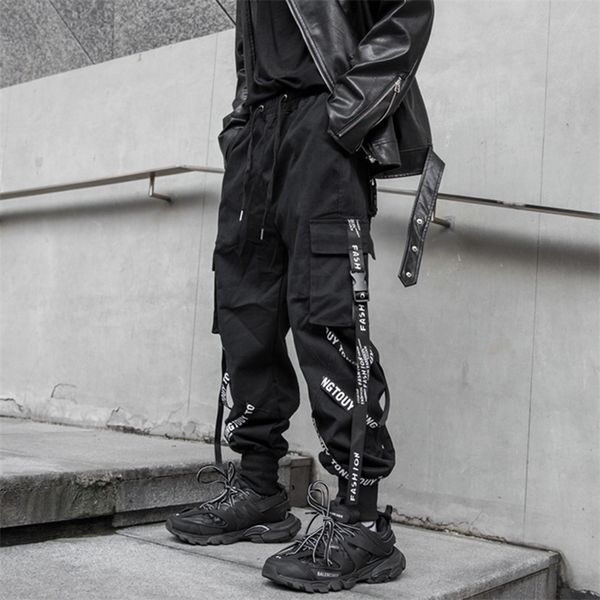 houzhou black cargo pants men joggers cargo trousers for men jogging japanese streetwear hip hop hippie techwear gothic ribbon 220713
houzhou black cargo pants men joggers cargo trousers for men jogging japanese streetwear hip hop hippie techwear gothic ribbon 220713