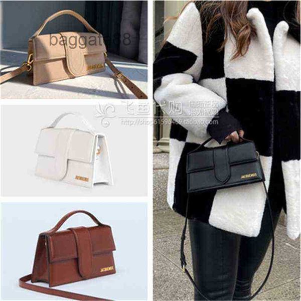 classic lady fashion desiner handbags ladies jacquemes bags designer bag niche brand light portable letter envelope flip leather one thgi
classic lady fashion desiner handbags ladies jacquemes bags designer bag niche brand light portable letter envelope flip leather one thgi