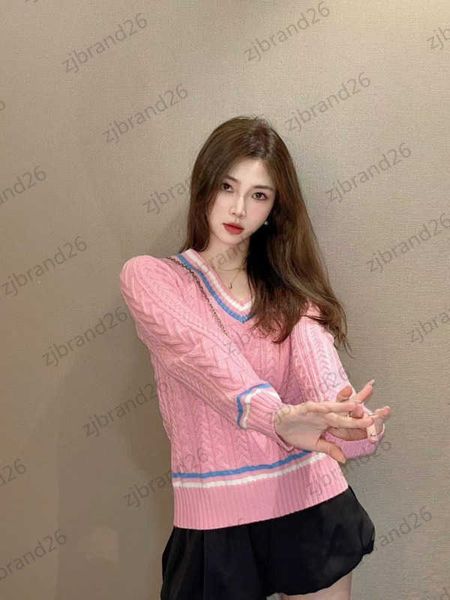 brand womens sweater stereoscopic spiral fringe knitwear short v-neck pullovers sweaters autumn winter essential cute girl style women appar, White;black
brand womens sweater stereoscopic spiral fringe knitwear short v-neck pullovers sweaters autumn winter essential cute girl style women appar, White;black