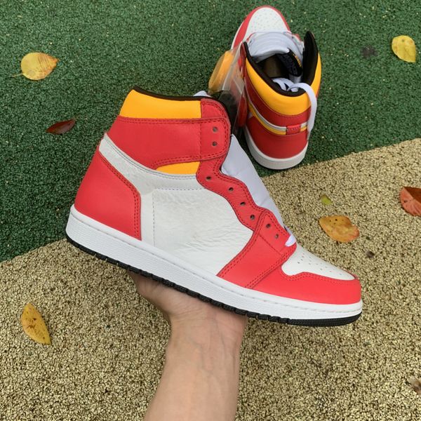 with box 1 1s mens basketball shoes light fusion red white laser orange black men women trainers sports sneakers 555088-603 og quality 36-47
with box 1 1s mens basketball shoes light fusion red white laser orange black men women trainers sports sneakers 555088-603 og quality 36-47