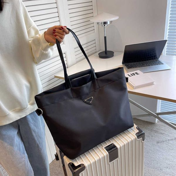 ins large capacity shoulder bag versatile canvas leisure commuting student simple hand tote, Silver
ins large capacity shoulder bag versatile canvas leisure commuting student simple hand tote, Silver