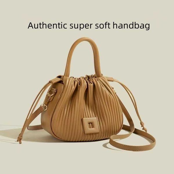 fashionable texture small number versatile one shoulder messenger bag portable pleated drawstring bucket, Silver
fashionable texture small number versatile one shoulder messenger bag portable pleated drawstring bucket, Silver