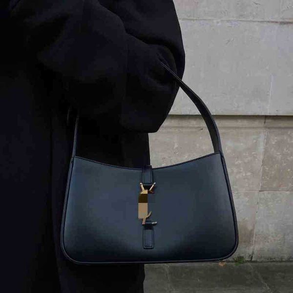 designer luxury women the tote bag fashion versatile handbags shoulder crossbody bags purse tories totes large capacity saddle wallets 7a yv
designer luxury women the tote bag fashion versatile handbags shoulder crossbody bags purse tories totes large capacity saddle wallets 7a yv