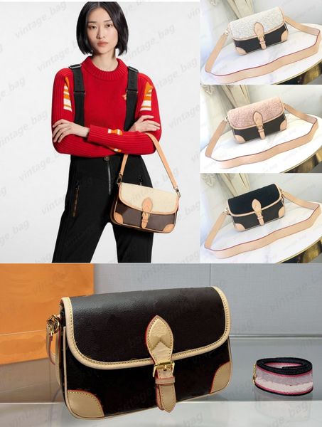 vintage diane bag women shoulder tote winter fleece cover clutch ski cozygram capsule design flap shearling purse luxury crossbody monograms
vintage diane bag women shoulder tote winter fleece cover clutch ski cozygram capsule design flap shearling purse luxury crossbody monograms