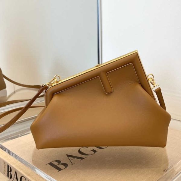 designer first handbags women bag metal wrapped dinner single shoulder messenger 56bhf45
designer first handbags women bag metal wrapped dinner single shoulder messenger 56bhf45
